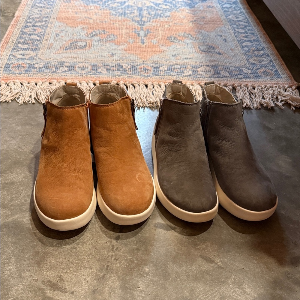 Women’s Casual Slip-On Ankle Sneakers in Brown and Dark Brown